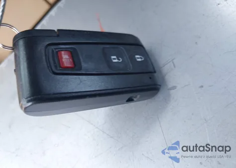 2005 Toyota Prius from USA, damaged, VIN JTDKB20U053024001